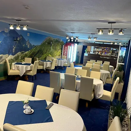 Gwarek Centrum Wypoczynkowe Resort 3*