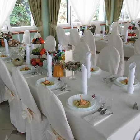 Resort Gwarek Centrum Wypoczynkowe 3*