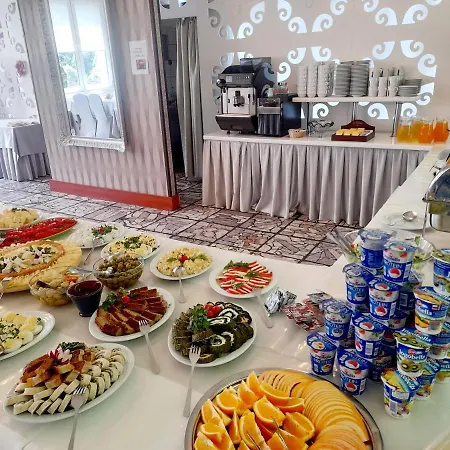 Gwarek Centrum Wypoczynkowe Курортний комплекс