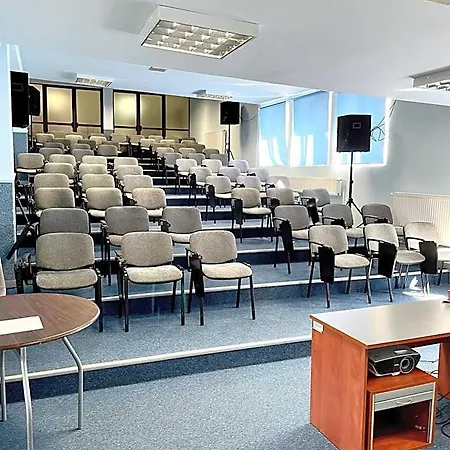 Resort Gwarek Centrum Wypoczynkowe 3*