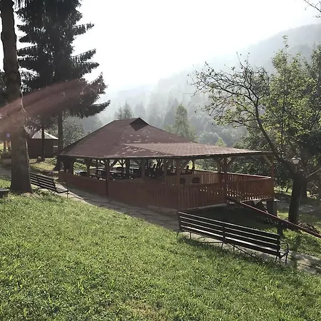 리조트 Gwarek Centrum Wypoczynkowe 3*