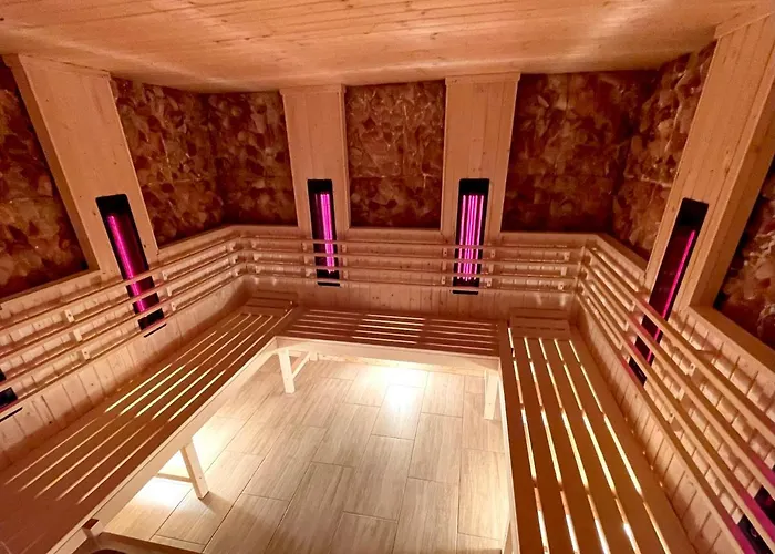 Gwarek Centrum Wypoczynkowe Resort 3*