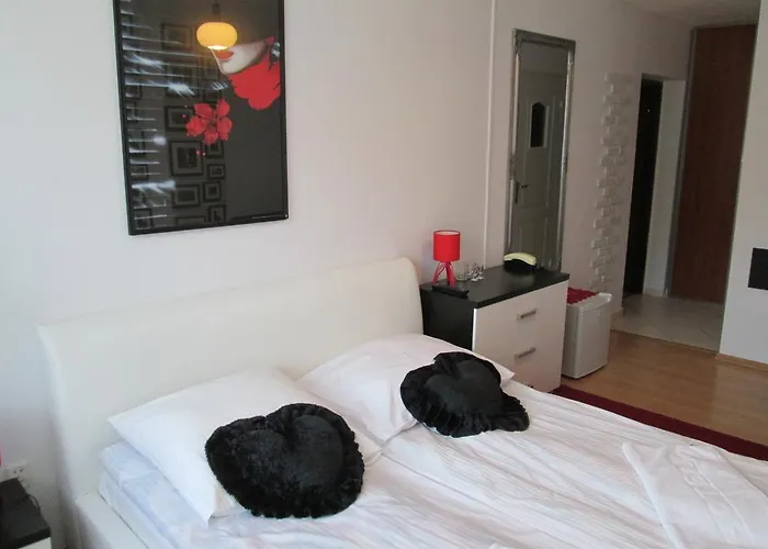 Gwarek Centrum Wypoczynkowe 3*